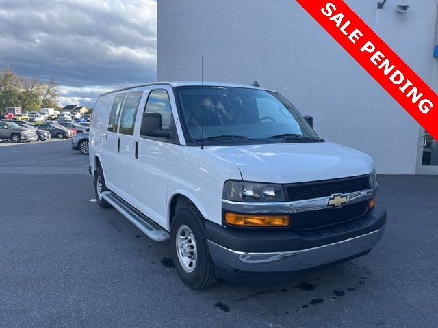 2022 Chevrolet Express Base