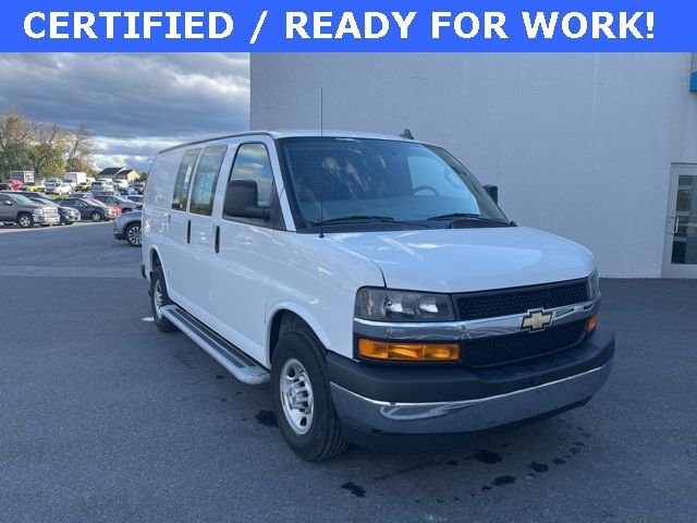 2022 Chevrolet Express Base