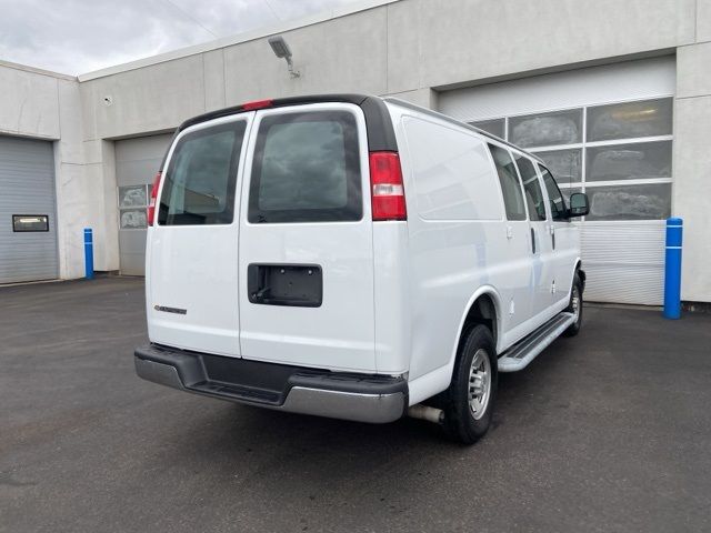 2022 Chevrolet Express Base