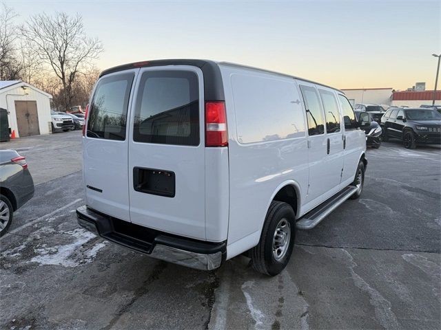 2022 Chevrolet Express Base