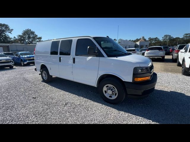 2022 Chevrolet Express Base