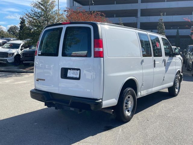 2022 Chevrolet Express Base