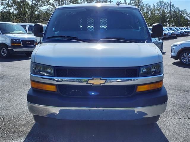 2022 Chevrolet Express Base