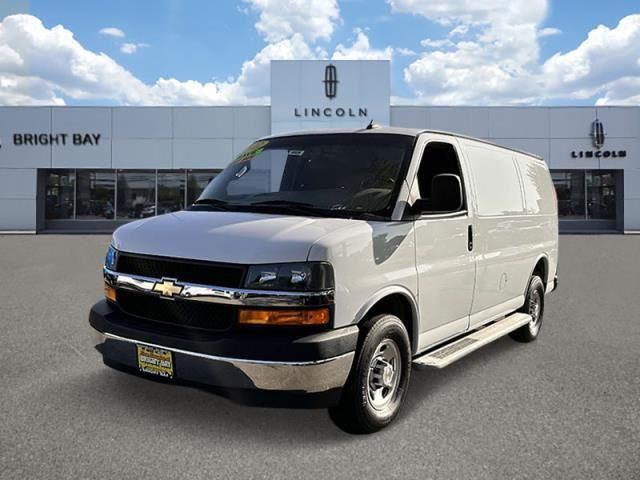 2022 Chevrolet Express Base