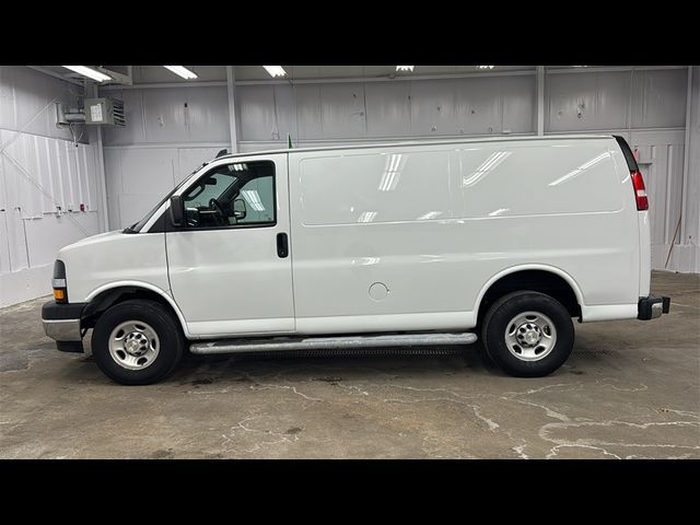 2022 Chevrolet Express Base