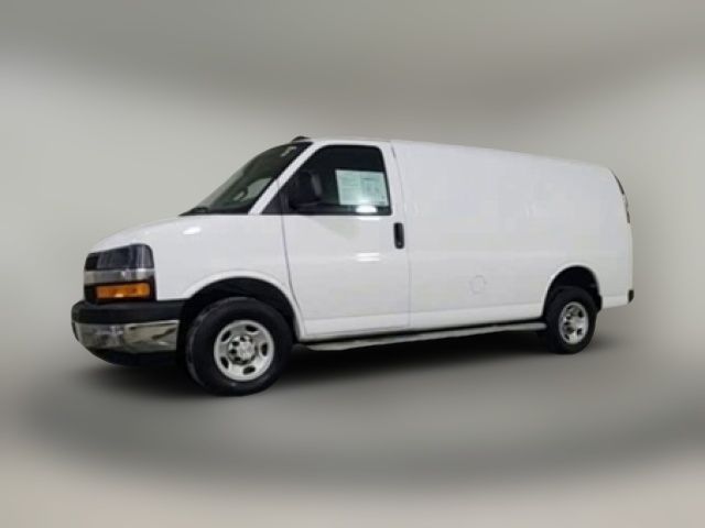 2022 Chevrolet Express Base