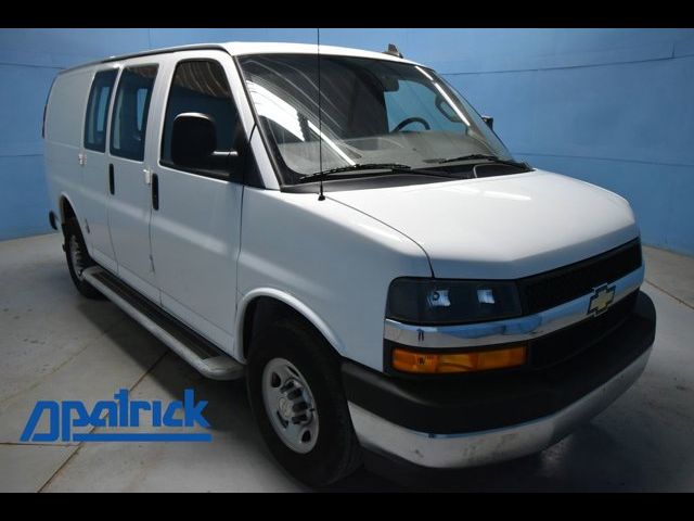 2022 Chevrolet Express Base