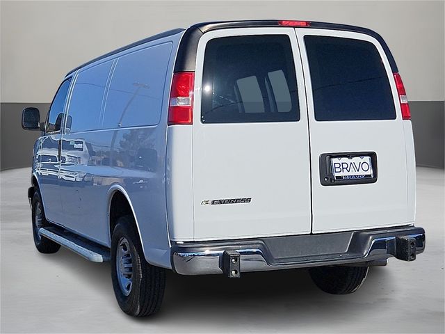 2022 Chevrolet Express Base