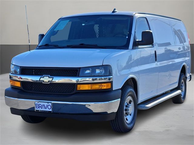 2022 Chevrolet Express Base