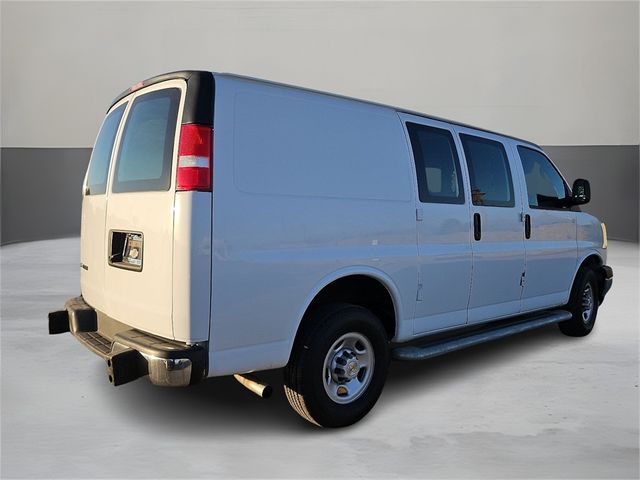 2022 Chevrolet Express Base