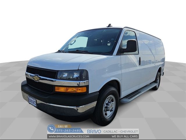 2022 Chevrolet Express Base