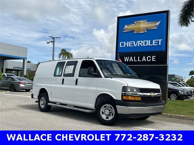 2022 Chevrolet Express Base