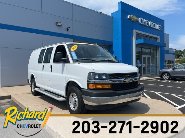 2022 Chevrolet Express Base