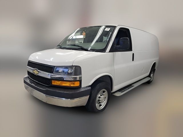 2022 Chevrolet Express Base