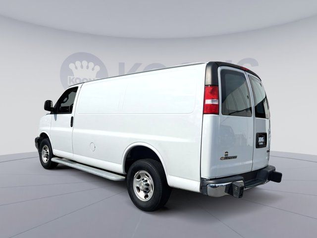 2022 Chevrolet Express Base