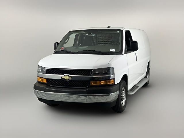 2022 Chevrolet Express Base