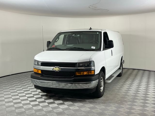 2022 Chevrolet Express Base