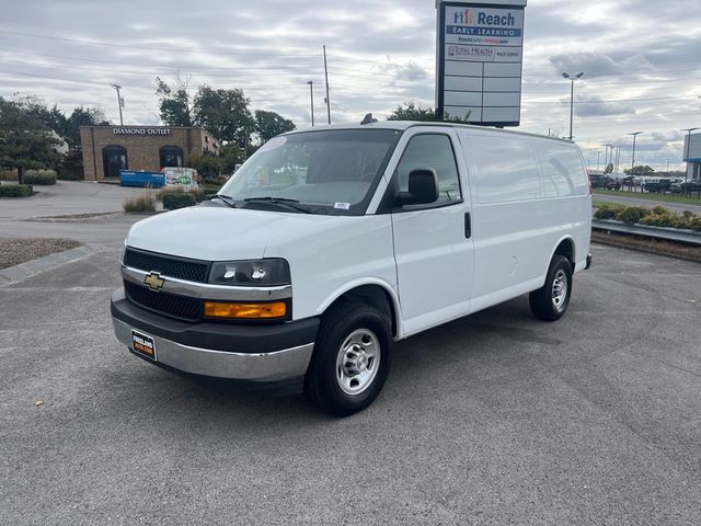 2022 Chevrolet Express Base