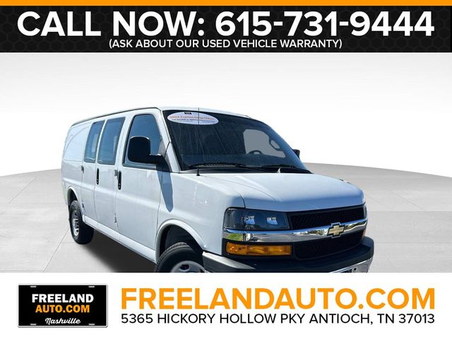 2022 Chevrolet Express Base