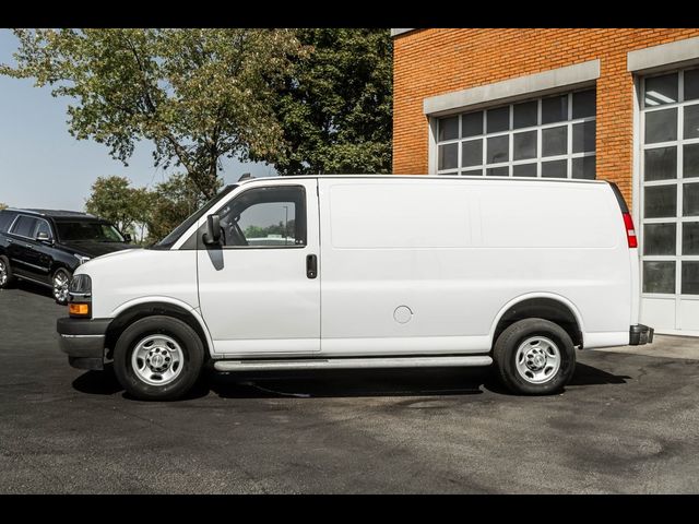 2022 Chevrolet Express Base