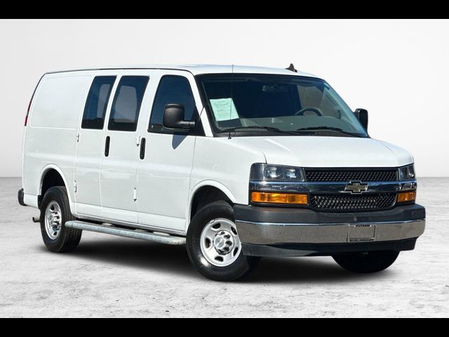 2022 Chevrolet Express Base