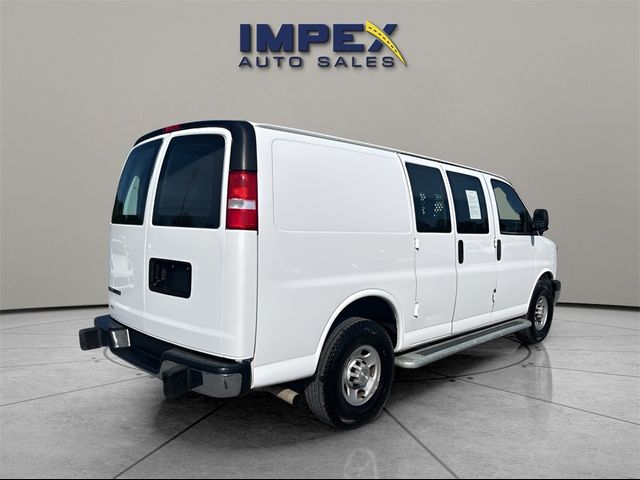 2022 Chevrolet Express Base