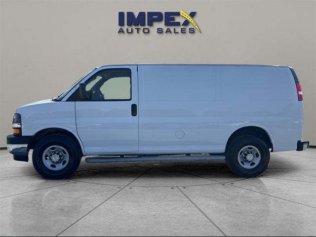 2022 Chevrolet Express Base