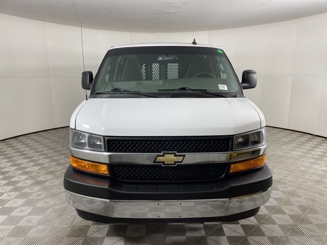 2022 Chevrolet Express Base