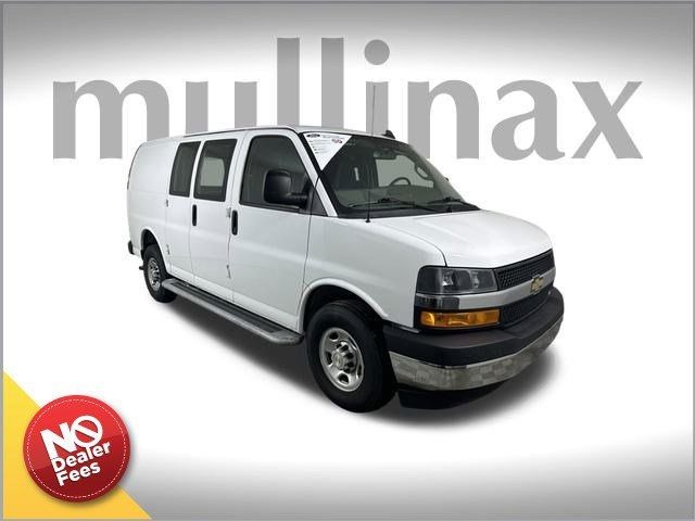 2022 Chevrolet Express Base