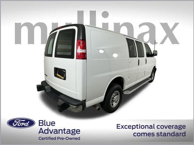 2022 Chevrolet Express Base