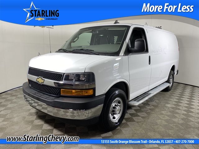 2022 Chevrolet Express Base