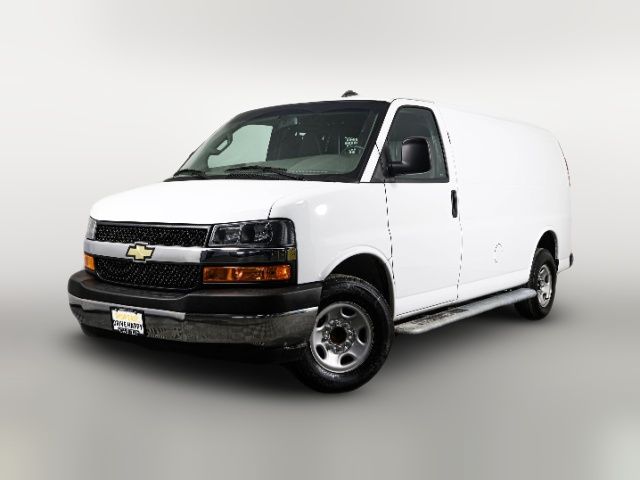 2022 Chevrolet Express Base