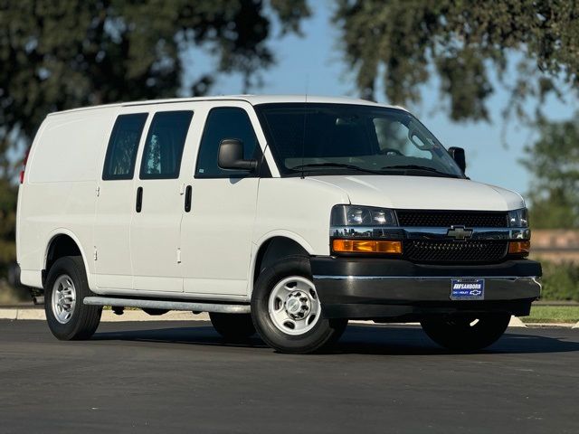 2022 Chevrolet Express Base