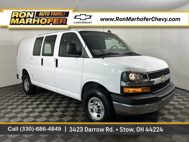 2022 Chevrolet Express Base