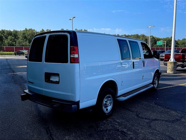 2022 Chevrolet Express Base