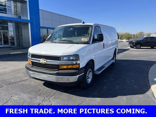 2022 Chevrolet Express Base