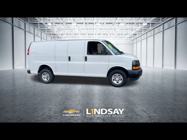 2022 Chevrolet Express Base