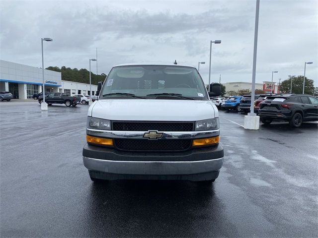 2022 Chevrolet Express Base