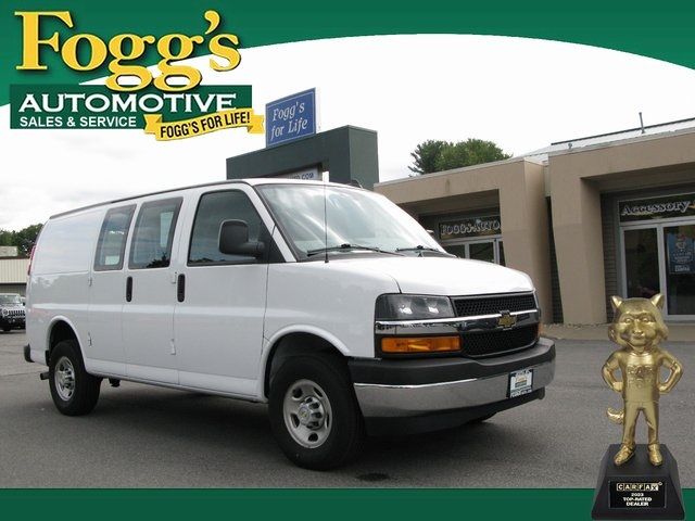 2022 Chevrolet Express Base