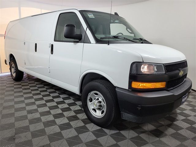 2022 Chevrolet Express Base