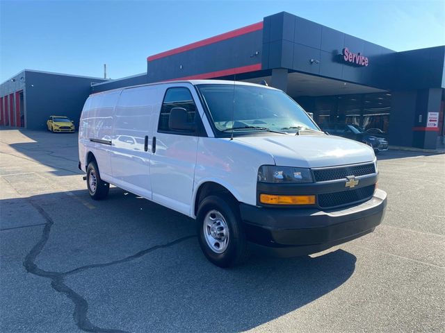 2022 Chevrolet Express Base