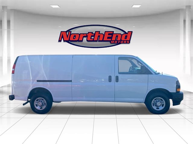 2022 Chevrolet Express Base