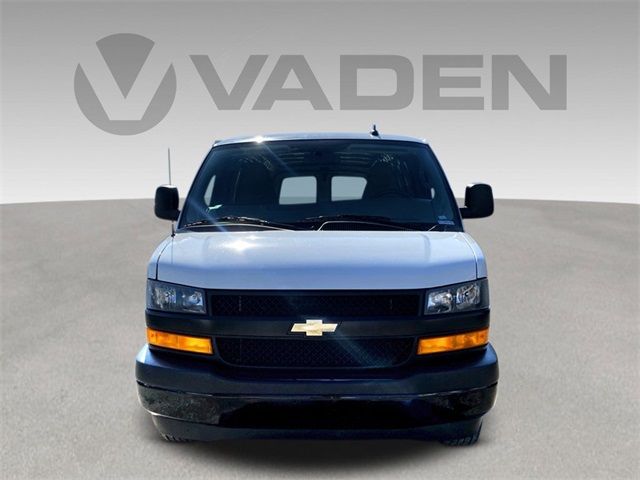 2022 Chevrolet Express Base