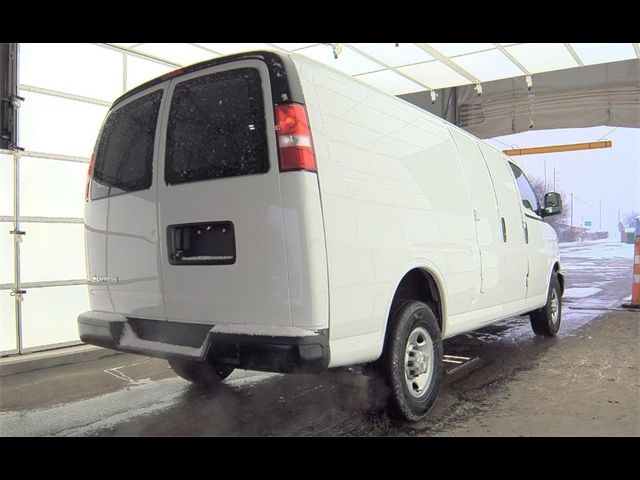 2022 Chevrolet Express Base