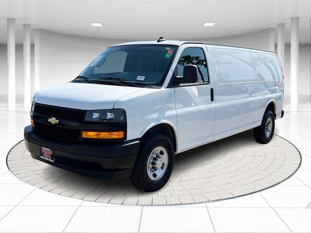 2022 Chevrolet Express Base