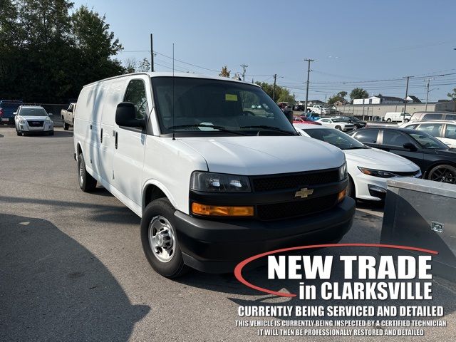 2022 Chevrolet Express Base