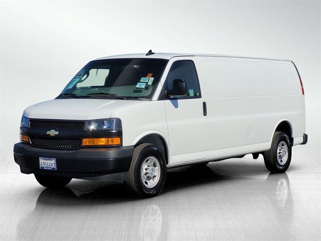 2022 Chevrolet Express Base