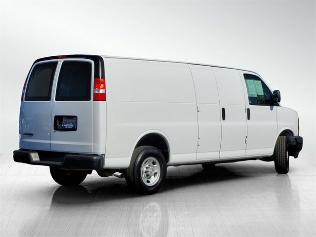 2022 Chevrolet Express Base