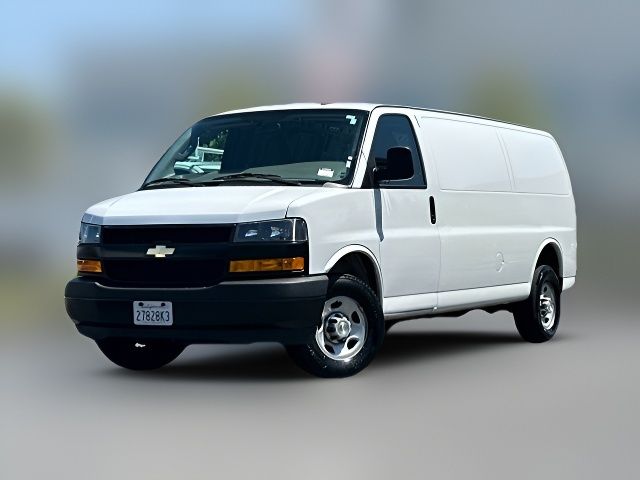 2022 Chevrolet Express Base