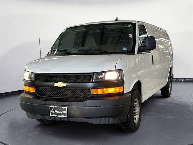 2022 Chevrolet Express Base